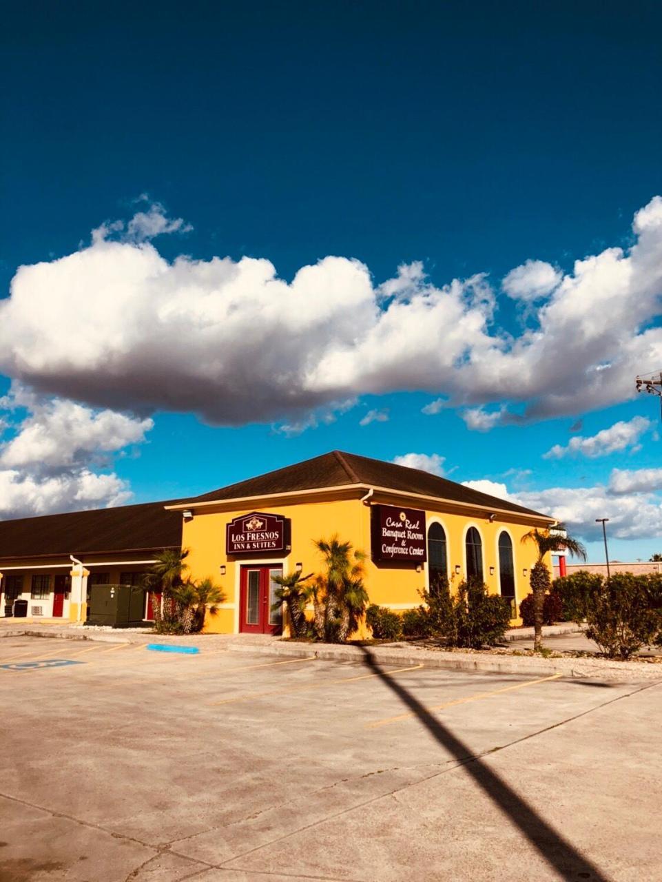 Los Fresnos Inn And Suites Exterior photo